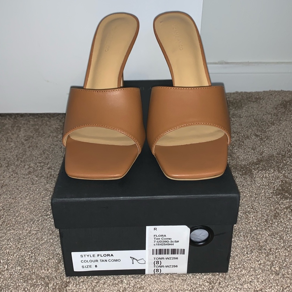 Tony Bianco | Flora Mule in Tan Como